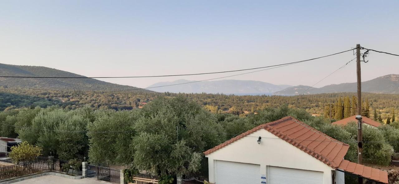 Toulatos Pantelis Apartment Poulata Bagian luar foto