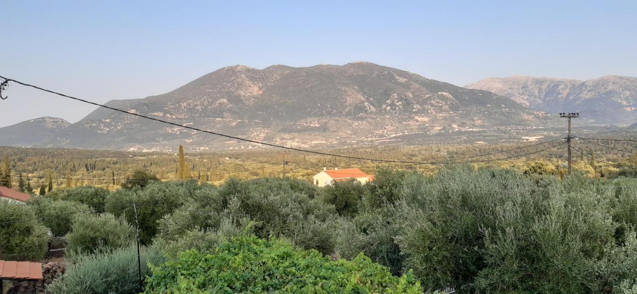 Toulatos Pantelis Apartment Poulata Bagian luar foto