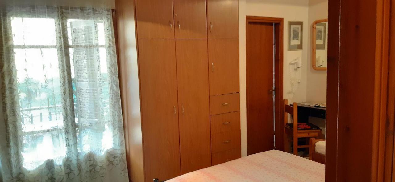 Toulatos Pantelis Apartment Poulata Bagian luar foto