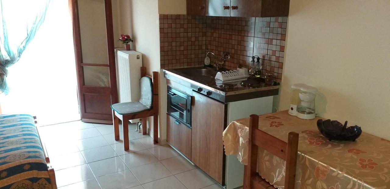 Toulatos Pantelis Apartment Poulata Bagian luar foto