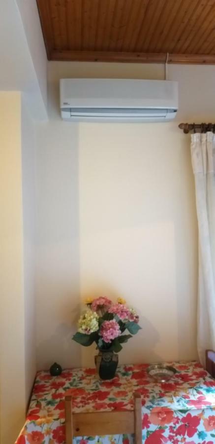 Toulatos Pantelis Apartment Poulata Bagian luar foto